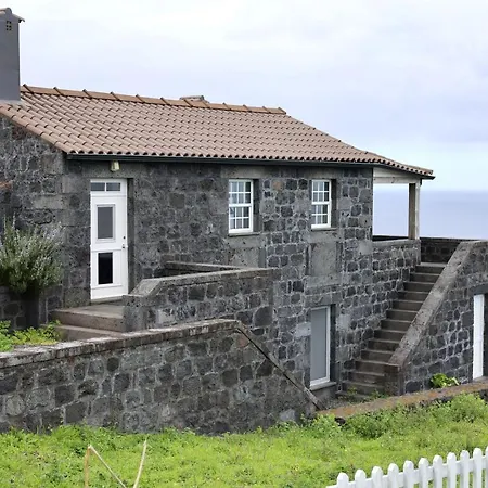 Casas Goulart Apartment